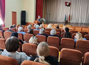 Делегаты Всебелорусского народного собрания встречаются с трудовыми коллективами