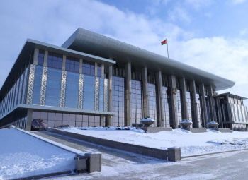 Лукашенко про Год белорусской женщины: впервые выбрали не просто тему года, а его символ